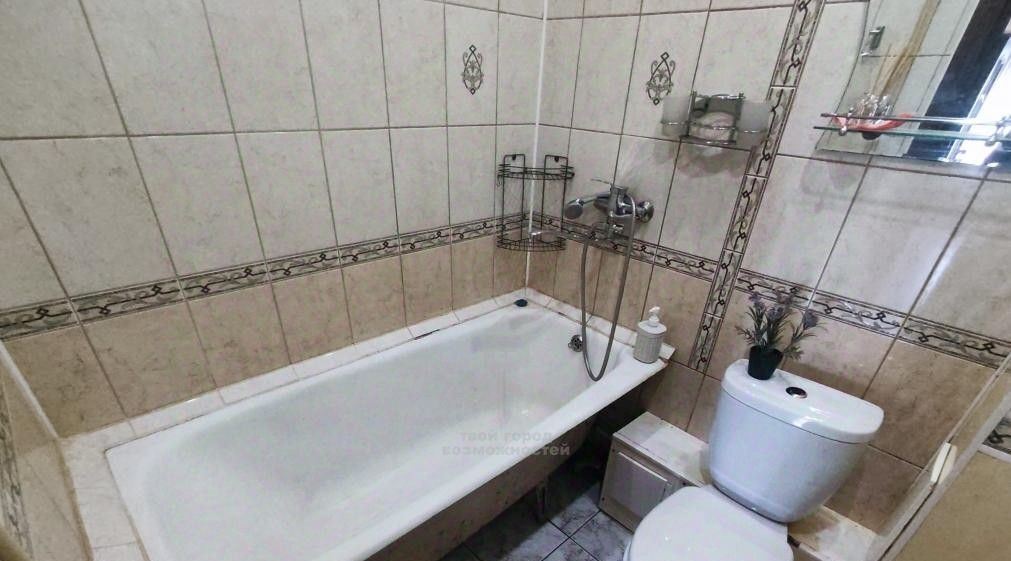 квартира г Омск мкр Загородный р-н Центральный 8 фото 19