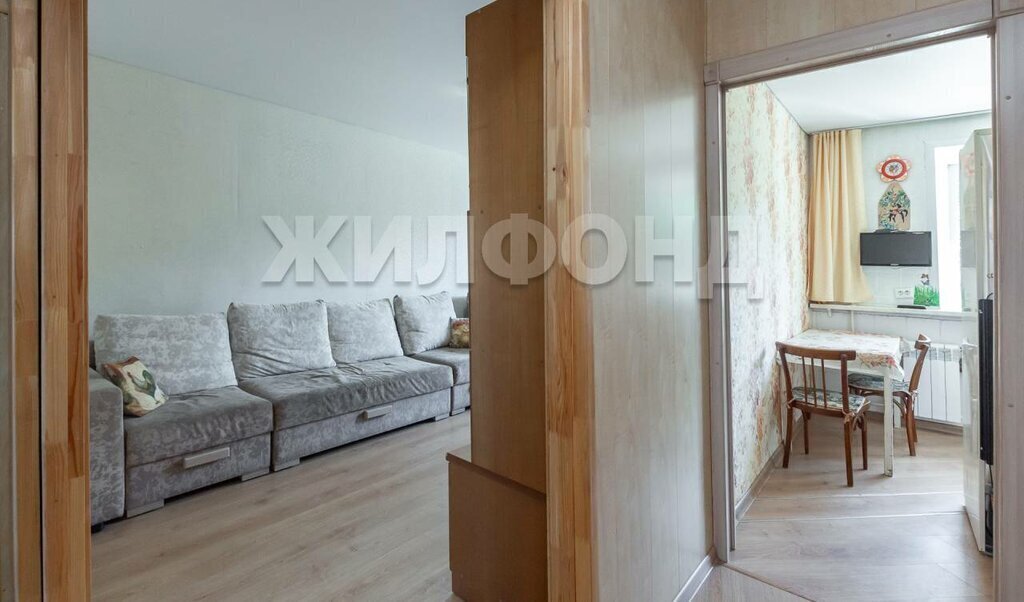 квартира г Барнаул ул Новоугольная 24 фото 5