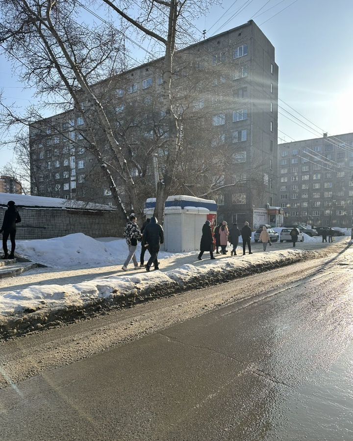 торговое помещение г Барнаул р-н Железнодорожный ул Крупской 97а фото 15