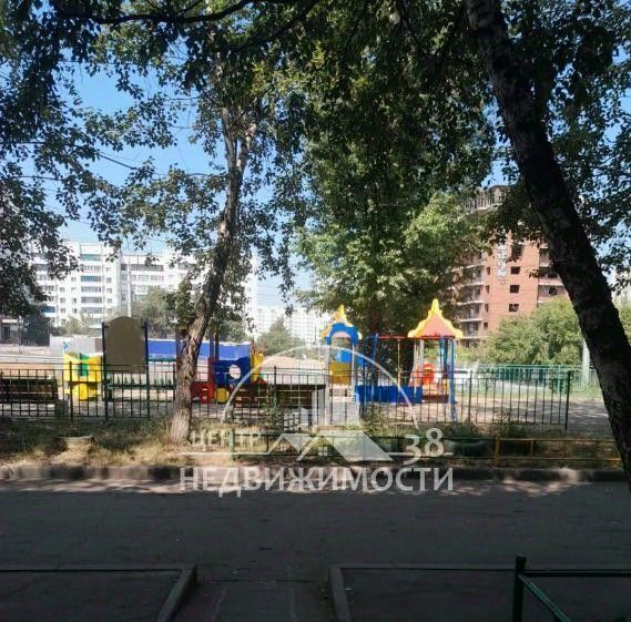 квартира г Иркутск р-н Свердловский б-р Рябикова 15б фото 11