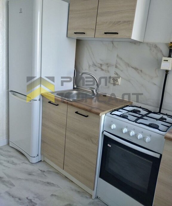 квартира г Омск ул Дмитриева 4к/2 фото 4