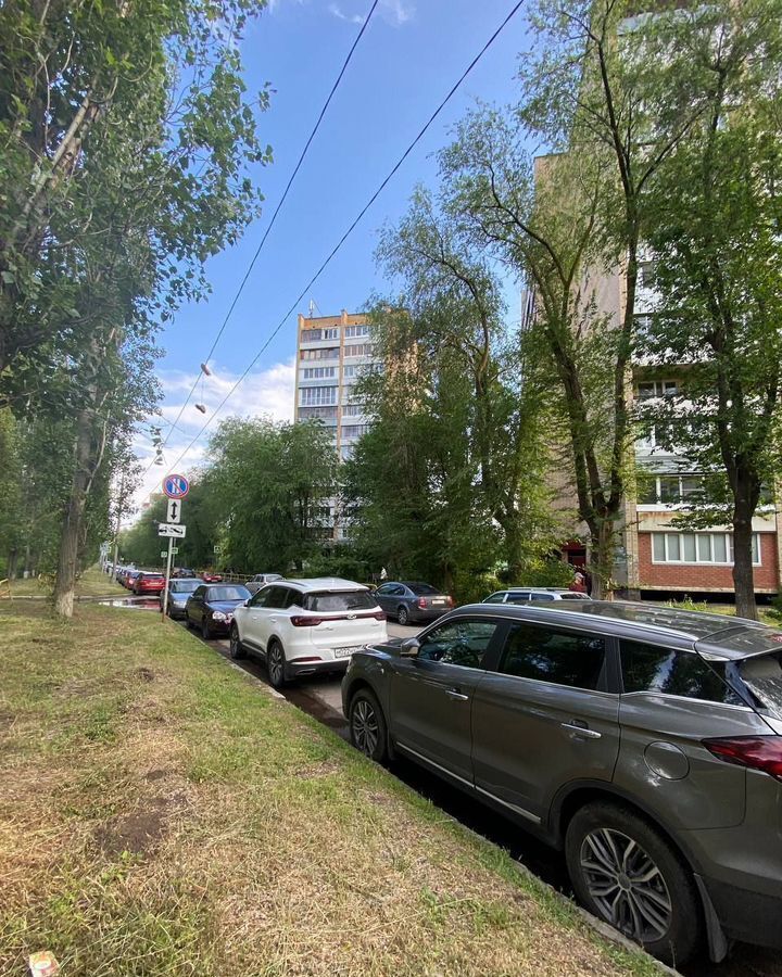 квартира г Тольятти р-н Автозаводский 1-й квартал б-р Баумана 8 фото 6