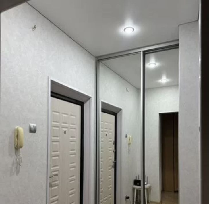 квартира г Астрахань р-н Кировский ул 2-я Зеленгинская 3 фото 3