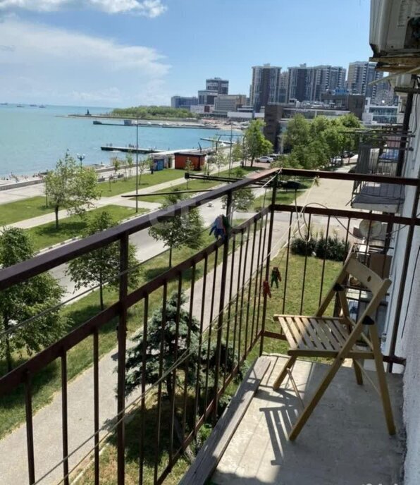 квартира г Новороссийск наб Имени Адмирала Серебрякова 25 фото 4