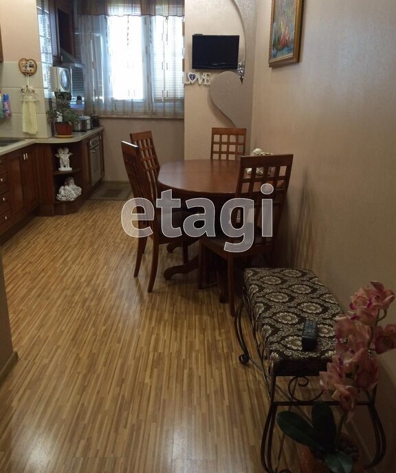 квартира г Новороссийск ул Волгоградская 18 фото 5