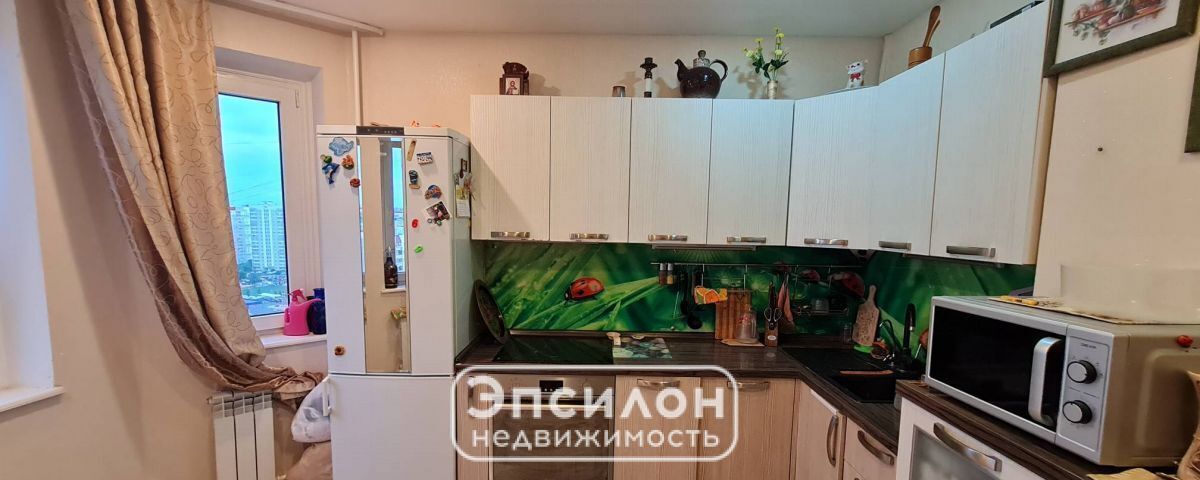 квартира г Курск р-н Центральный пр-кт Вячеслава Клыкова 7 фото 5
