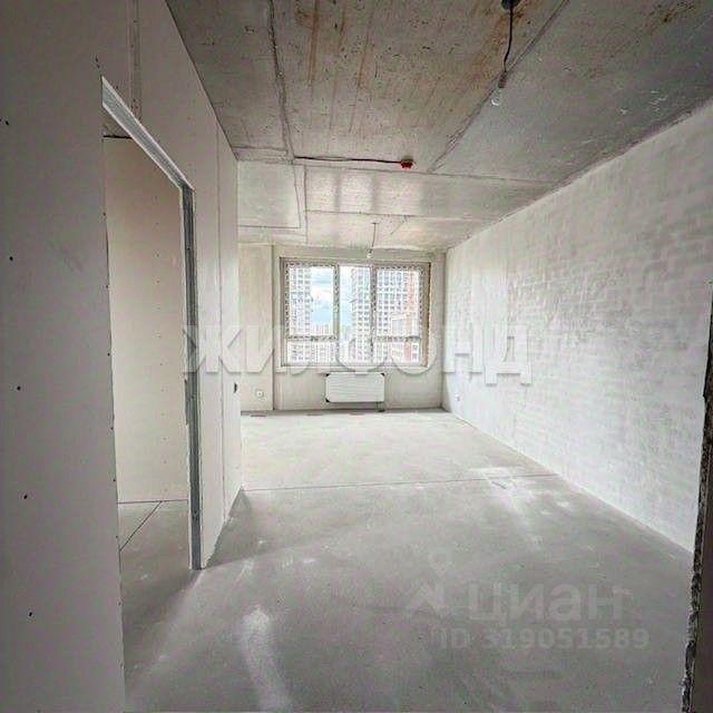 квартира г Новосибирск р-н Центральный ул Семьи Шамшиных 94 квартал «Мылзавод» фото 4