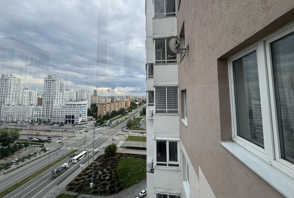 квартира г Екатеринбург р-н Верх-Исетский ул Токарей 26 Площадь 1905 Года фото 16
