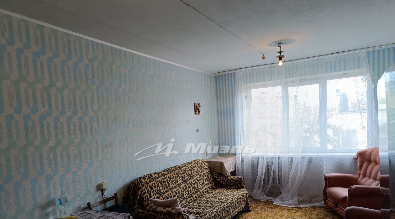 комната г Симферополь р-н Центральный ул В.Ф.Жидкова 76 фото 3