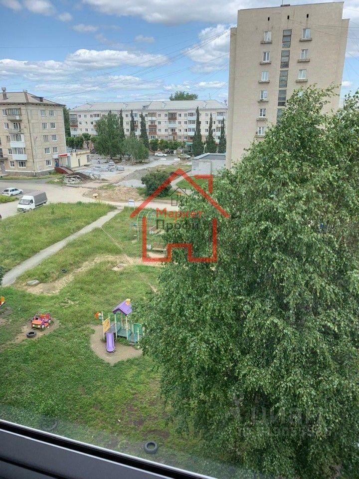 квартира г Верхняя Пышма п Зеленый Бор р-н Западный управленческий округ пр-кт Успенский 105б фото 1