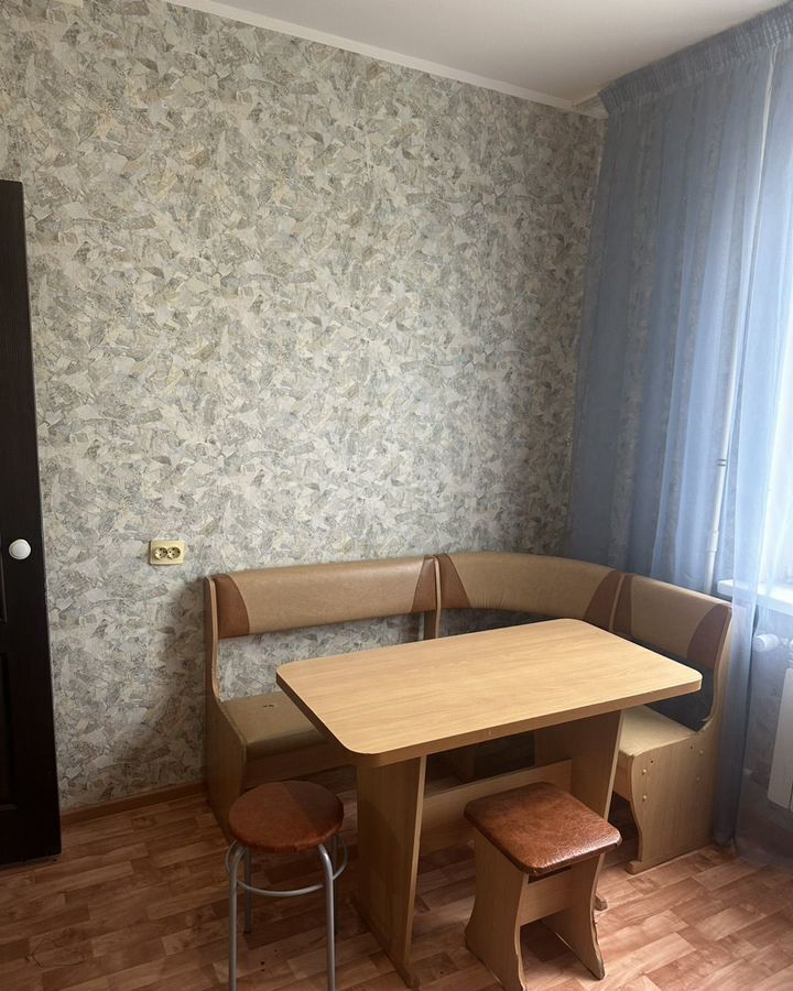 квартира г Орел р-н Заводской Пробуждение б-р Молодежи 15 фото 2