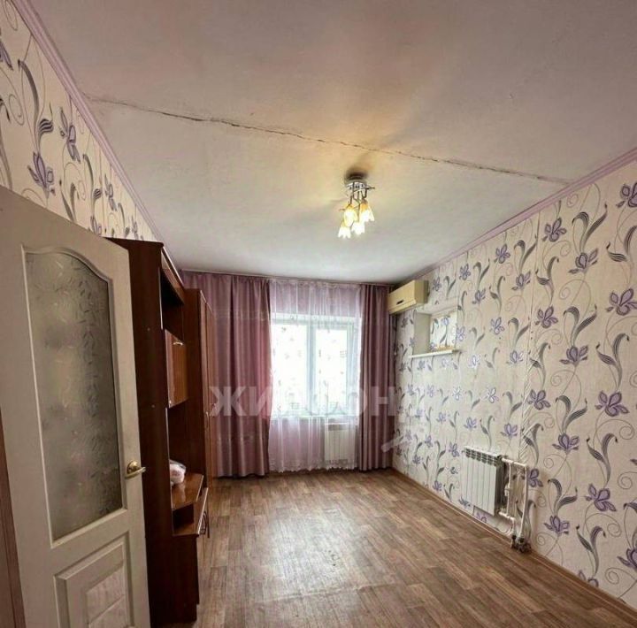 квартира г Астрахань р-н Кировский ул Белгородская 1к/4 фото 2