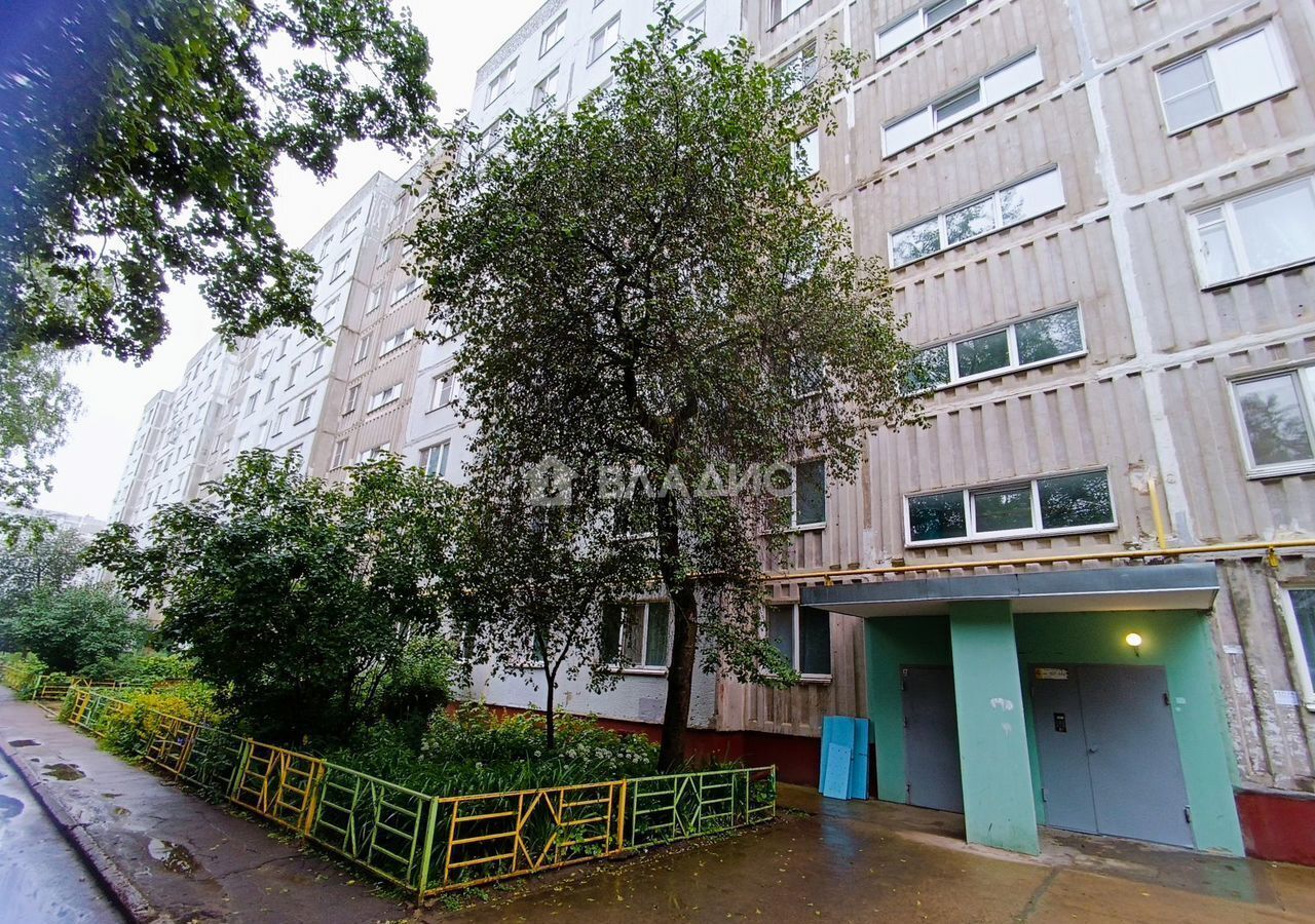 квартира г Смоленск р-н Промышленный ул Петра Алексеева 16 фото 9