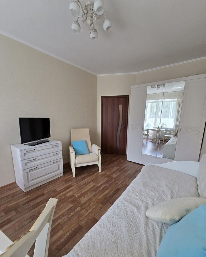 квартира г Омск р-н Кировский ул Ватутина 9 фото 3