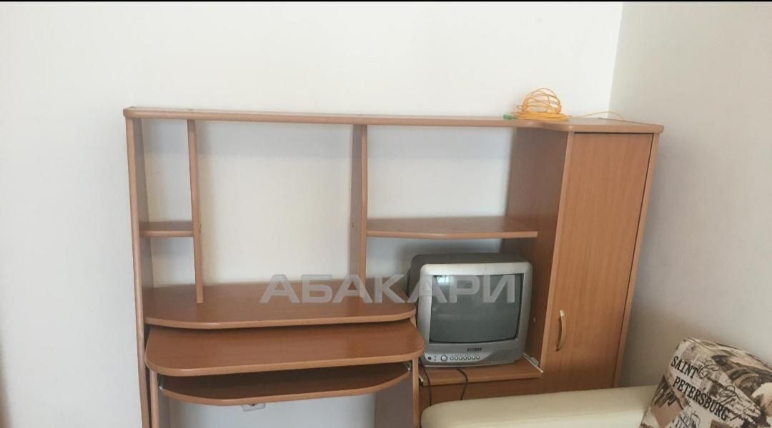 квартира г Красноярск р-н Октябрьский ул Борисова 26а фото 2