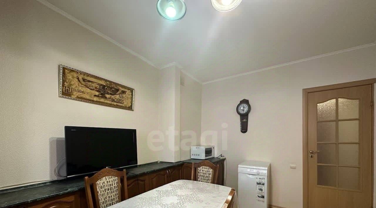 квартира г Черкесск ул Октябрьская 346 фото 16