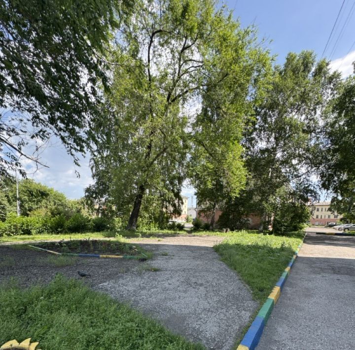 квартира г Новокузнецк р-н Куйбышевский ул Карла Маркса 3а фото 26