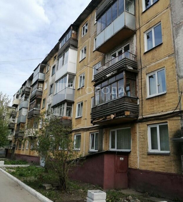 квартира г Барнаул р-н Октябрьский ул Молодежная 16 фото 5