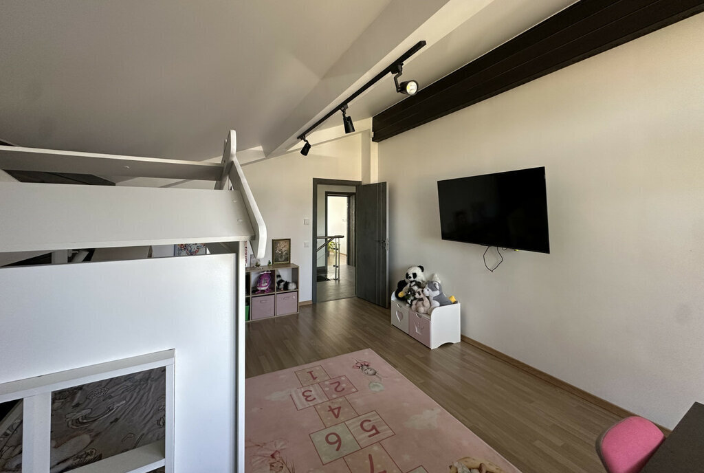 дом г Иркутск улица Дмитрия Давыдова, 15 фото 17