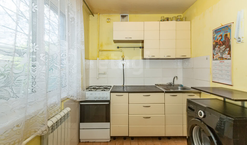 квартира г Омск Городок Нефтяников ул Магистральная 82а фото 12