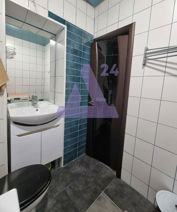 квартира г Барнаул р-н Железнодорожный ул Фурманова 26а фото 10
