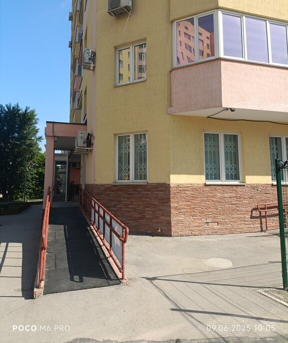 торговое помещение г Пермь р-н Свердловский ул Механошина 15 фото 1