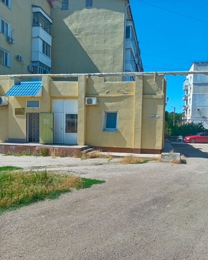 квартира г Феодосия ул Строительная 11 фото 1