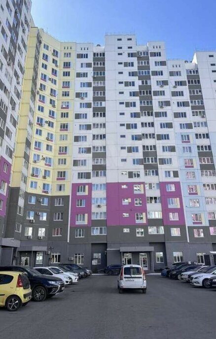 квартира г Оренбург р-н Ленинский Северо-Восточный ул Саморядова 6 микрорайон 19А фото 1