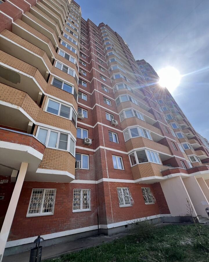 квартира г Калуга р-н Октябрьский б-р Солнечный 20 фото 3
