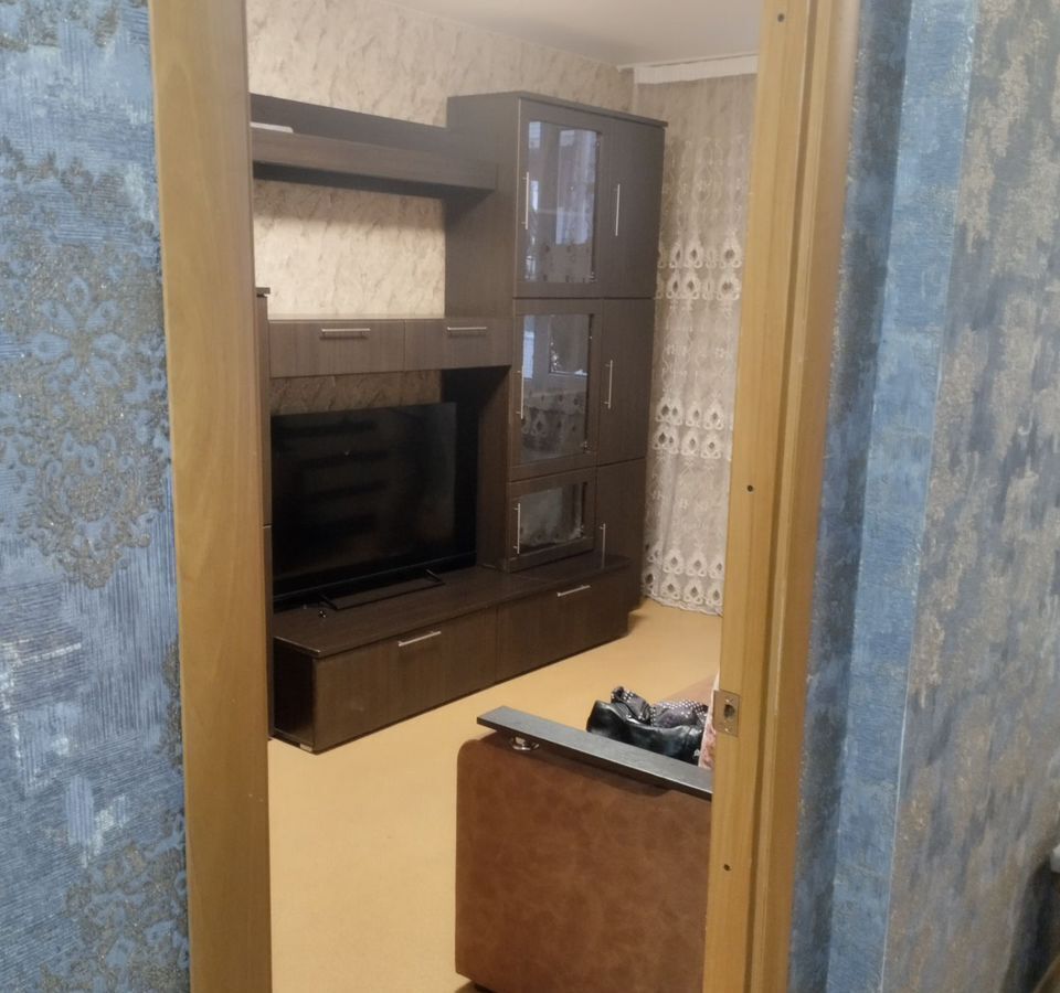 квартира г Волгоград р-н Кировский ул им. старшего лейтенанта Токарева 9 фото 8