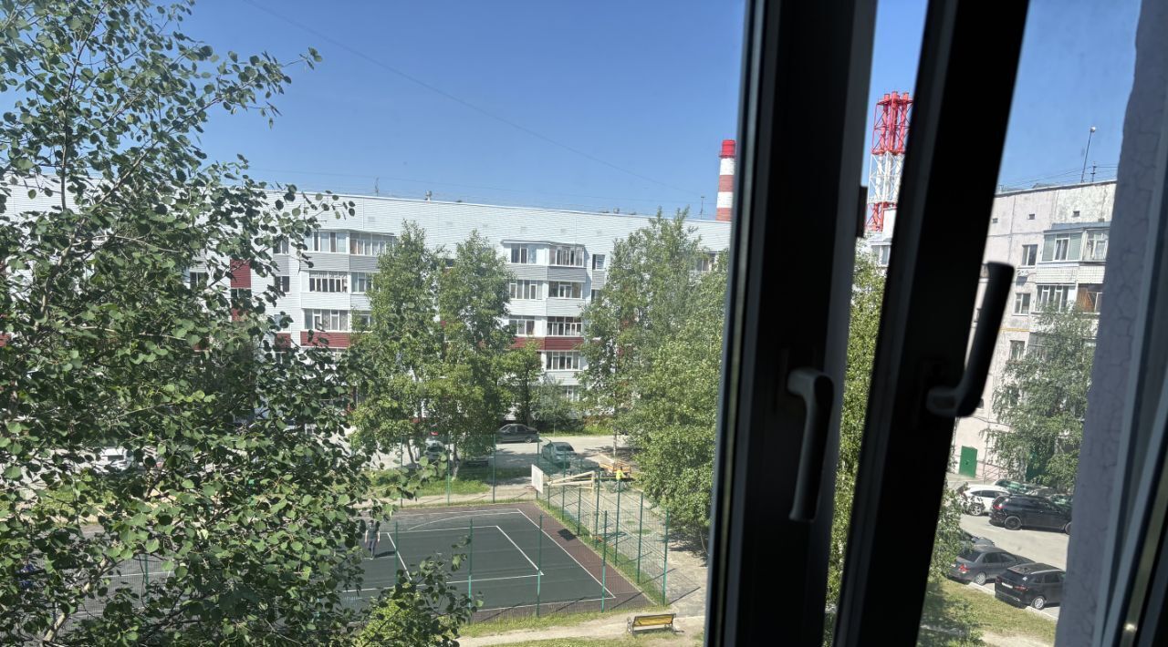 квартира г Сургут ул Григория Кукуевицкого 10/2 А фото 8