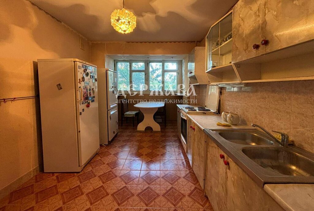 квартира г Старый Оскол Дубрава квартал 1, 5 фото 2