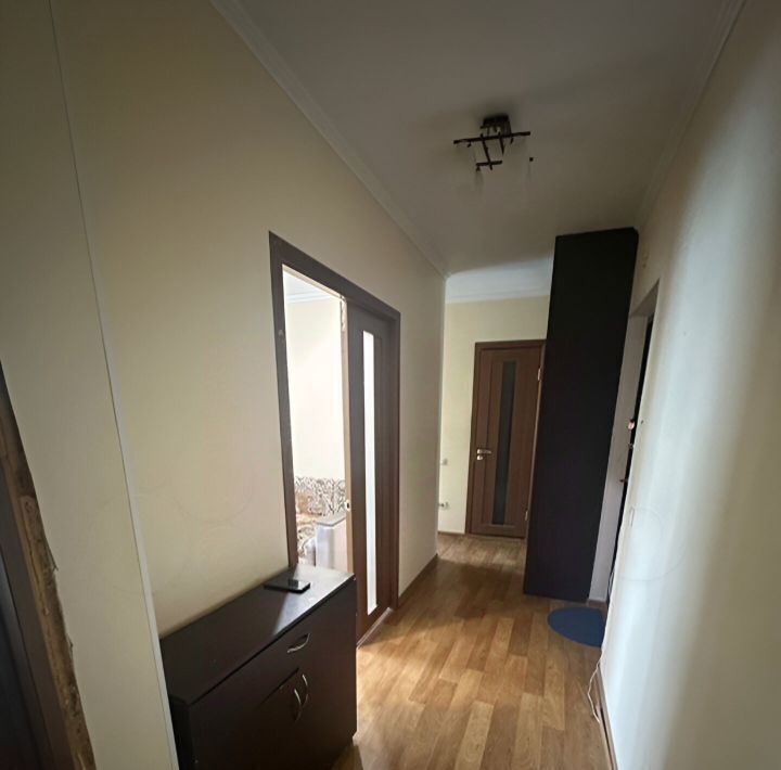 квартира г Волгоград р-н Кировский ул им. Кирова 92б фото 4