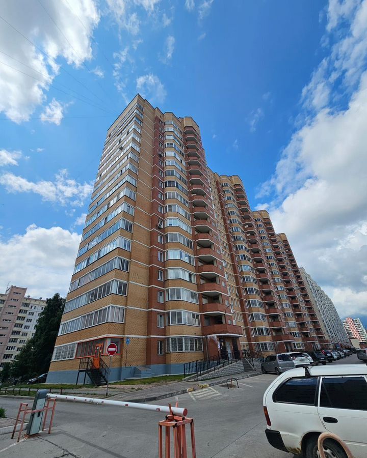 квартира г Новосибирск р-н Калининский ул Краузе 17 фото 1