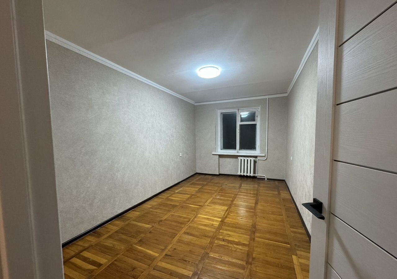 квартира г Ставрополь р-н Промышленный ул Дзержинского 233 фото 8