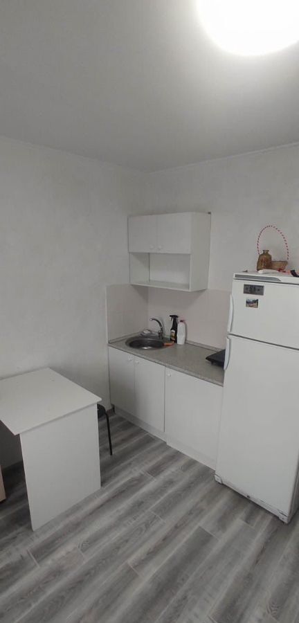 комната г Омск р-н Октябрьский ул Свободы 43 Октябрьский АО фото 4