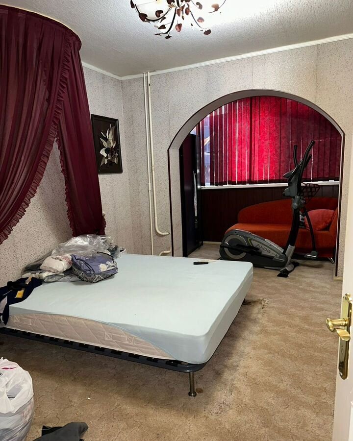 квартира г Астрахань р-н Кировский ул Куликова 38к/1 фото 3