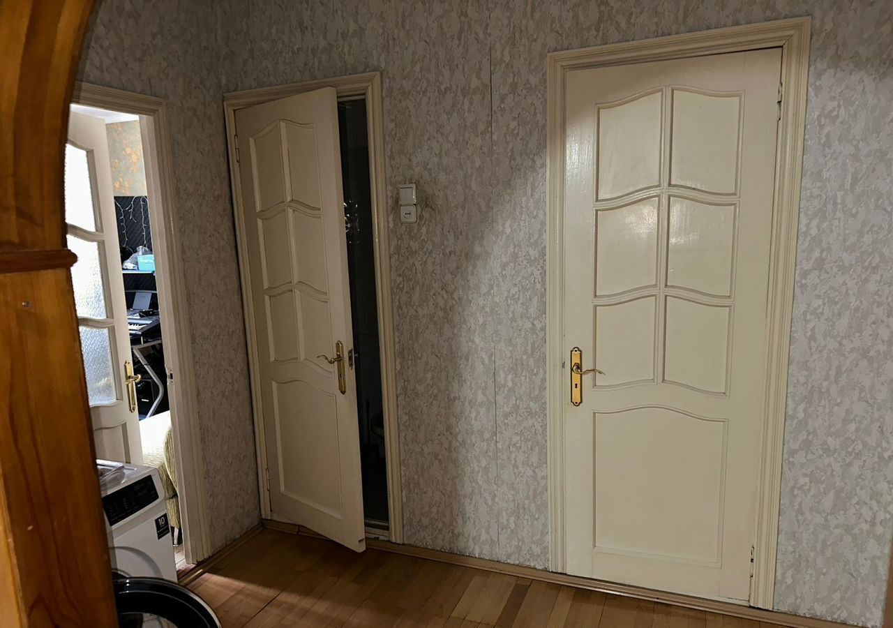 квартира г Астрахань р-н Кировский ул Куликова 38к/1 фото 5