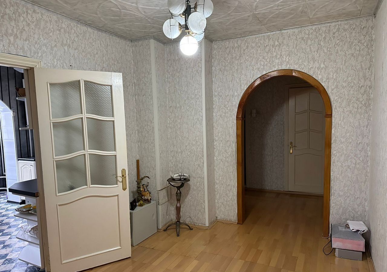 квартира г Астрахань р-н Кировский ул Куликова 38к/1 фото 6