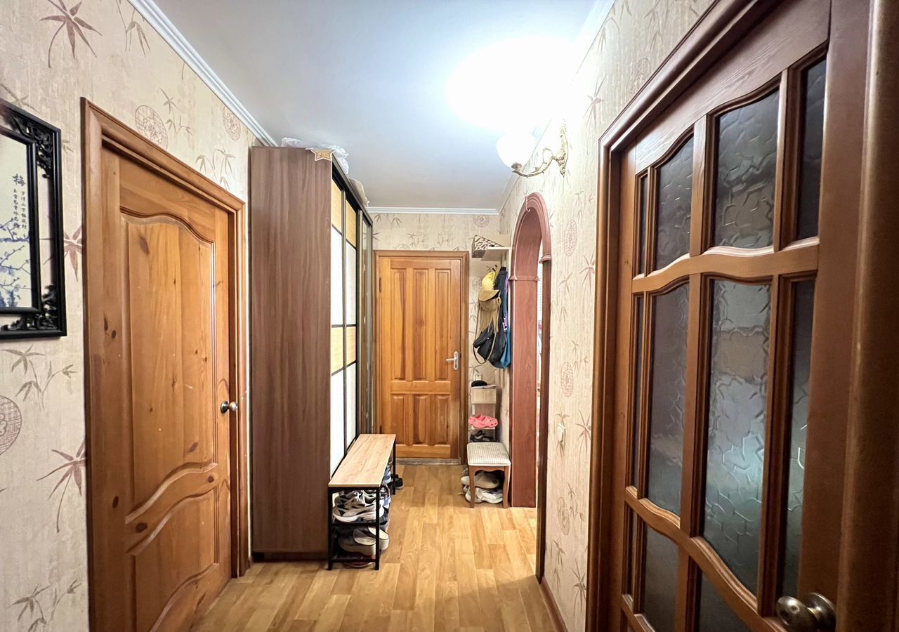 квартира г Волжский ул Мира 42 фото 4