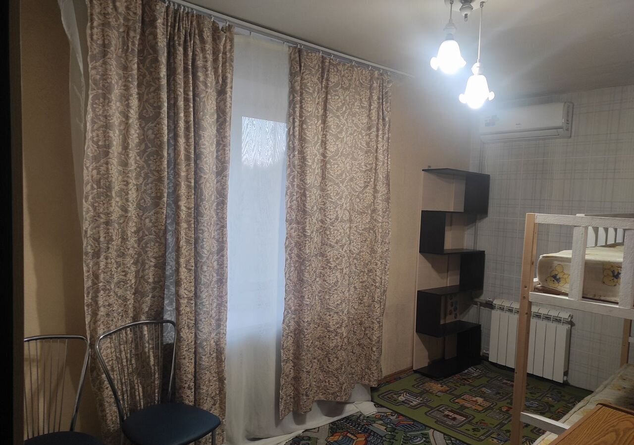 квартира г Ростов-на-Дону р-н Железнодорожный ул Батуринская 13/14 Камышевахинский фото 2