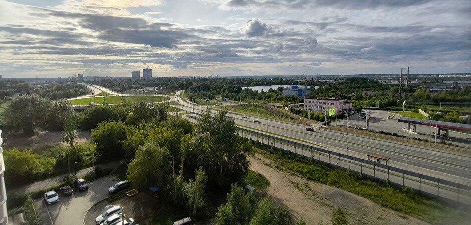 квартира г Пермь р-н Дзержинский ул Строителей 8 фото 14