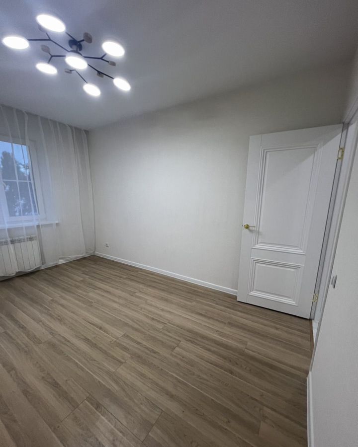 квартира г Липецк р-н Октябрьский б-р Сергея Есенина 9 фото 11