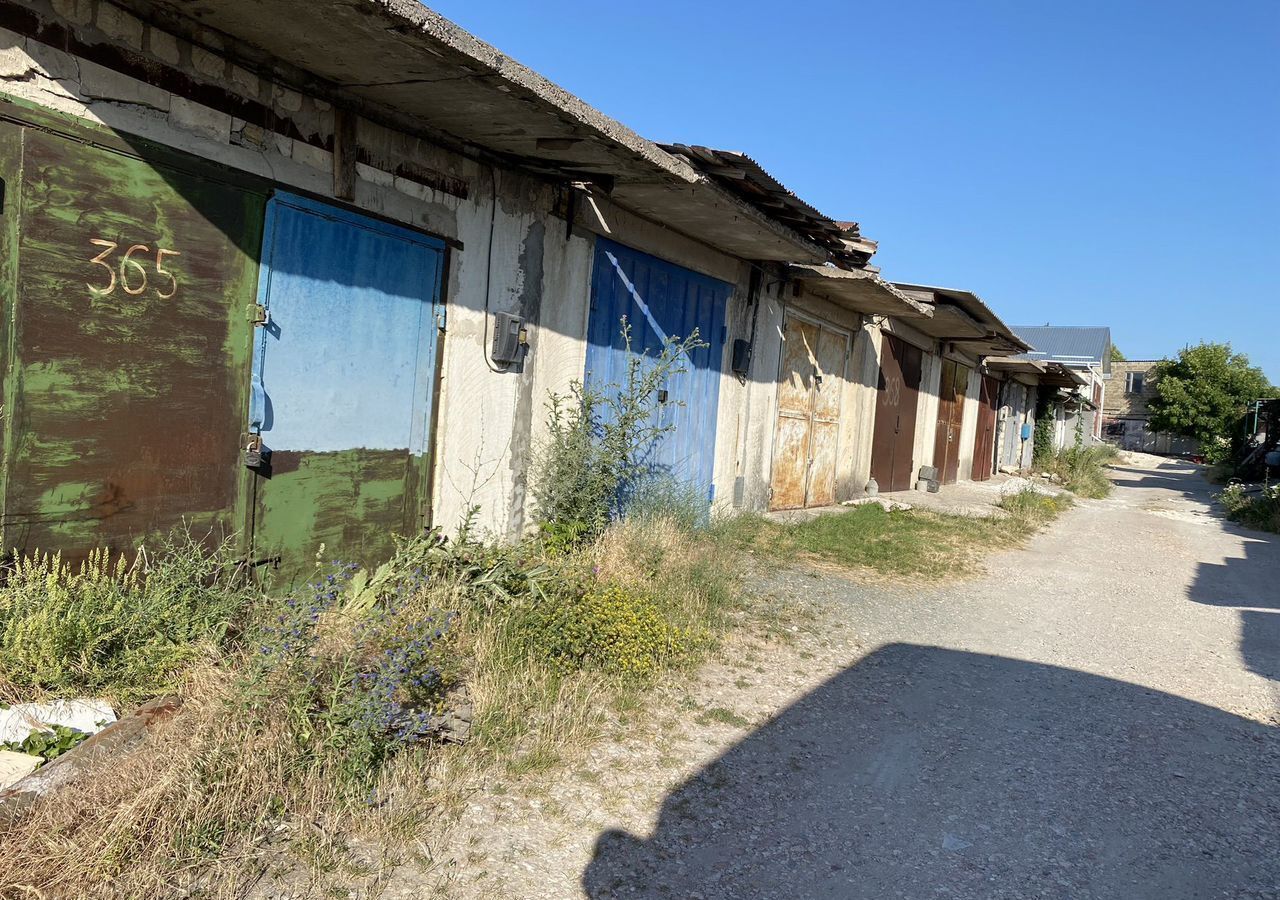 гараж г Симферополь р-н Киевский ул Жени Дерюгиной 13б фото 2