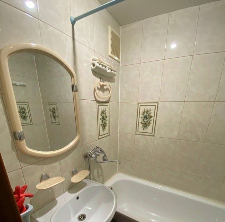 квартира г Белгород Западный ул Есенина 46а фото 2