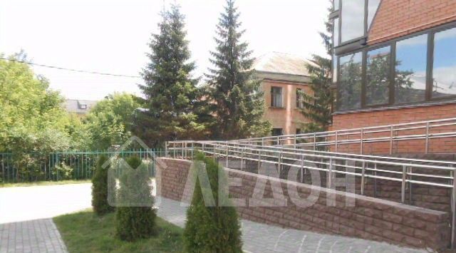квартира г Омск р-н Октябрьский ул 8-я Линия 197а фото 32