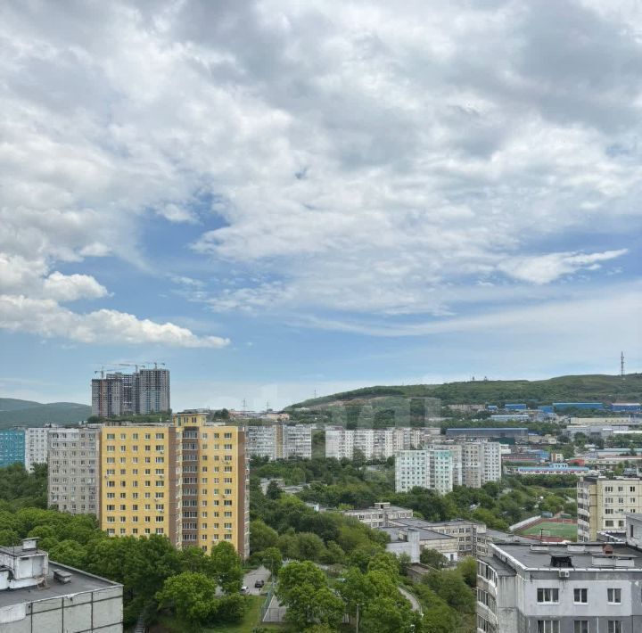 квартира г Владивосток р-н Первореченский ул Карбышева 22б ЖК «Видный» фото 11