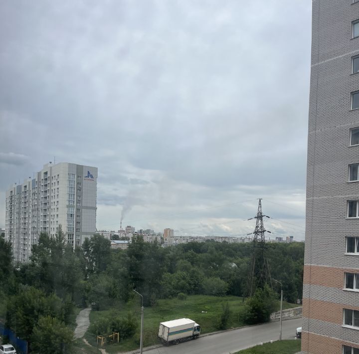 квартира г Барнаул р-н Ленинский ул Гущина 157 фото 7