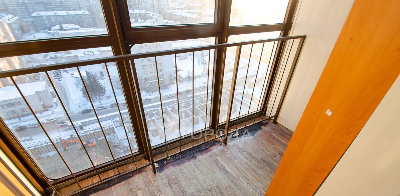 квартира г Новосибирск Маршала Покрышкина ул Семьи Шамшиных 90/5 фото 9