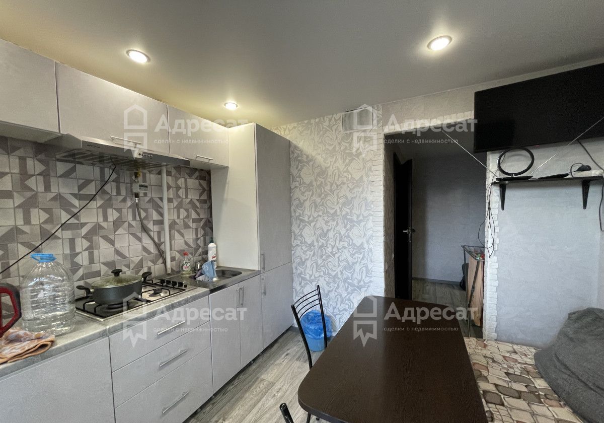 квартира г Волгоград р-н Кировский ул им. генерала Шумилова 30 фото 11
